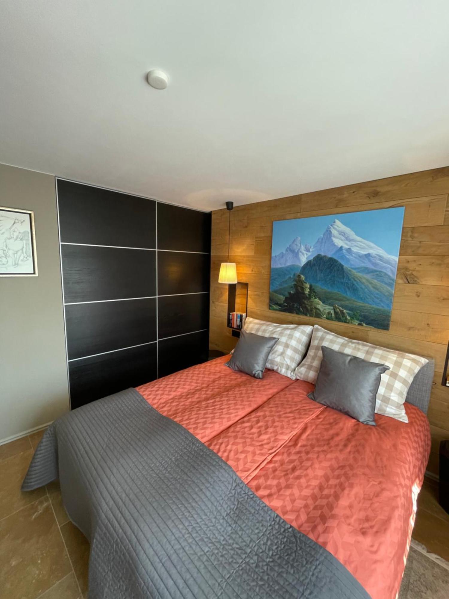 Luxury Apartment Κρανς Μοντάνα Εξωτερικό φωτογραφία