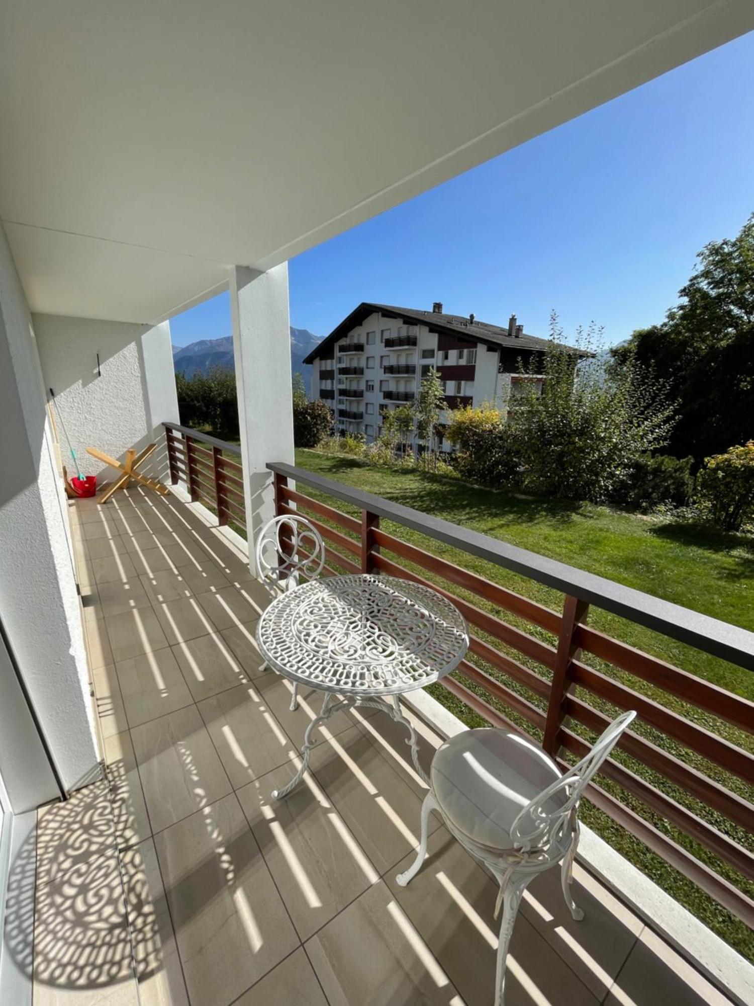 Luxury Apartment Κρανς Μοντάνα Εξωτερικό φωτογραφία